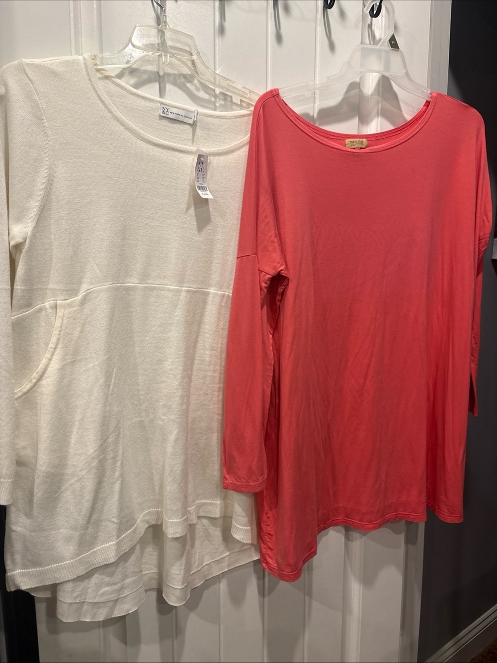 Women’s Long Sleeve Scoop Neck Top - Coral and Ivory